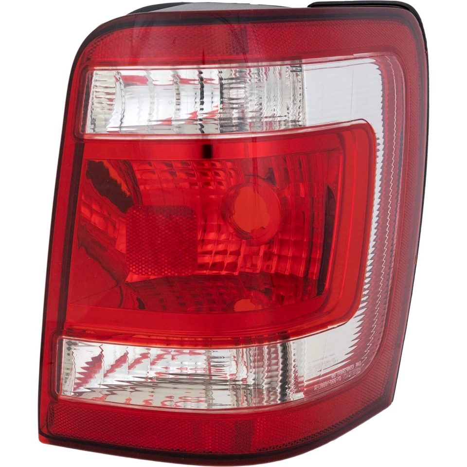 Cast Iron Travel New Tail Light Lamp Passenger Right Side RH Hand FO2801210C 8L8Z13404A Escape