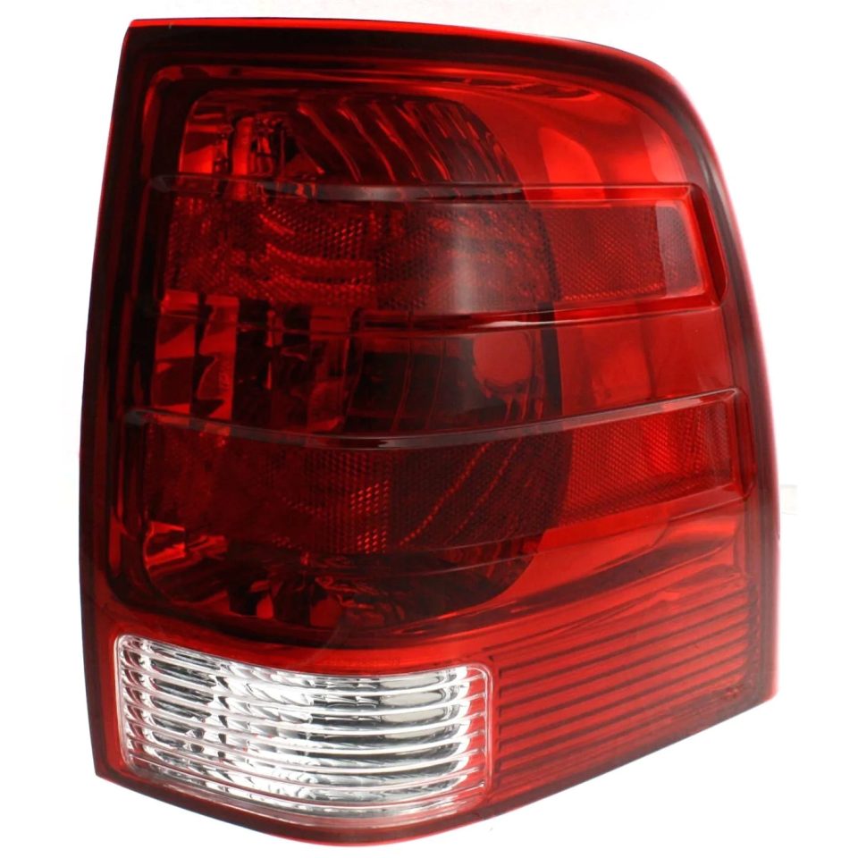 Thickened Tail Light for 2003-2006 Ford Expedition RH CAPA