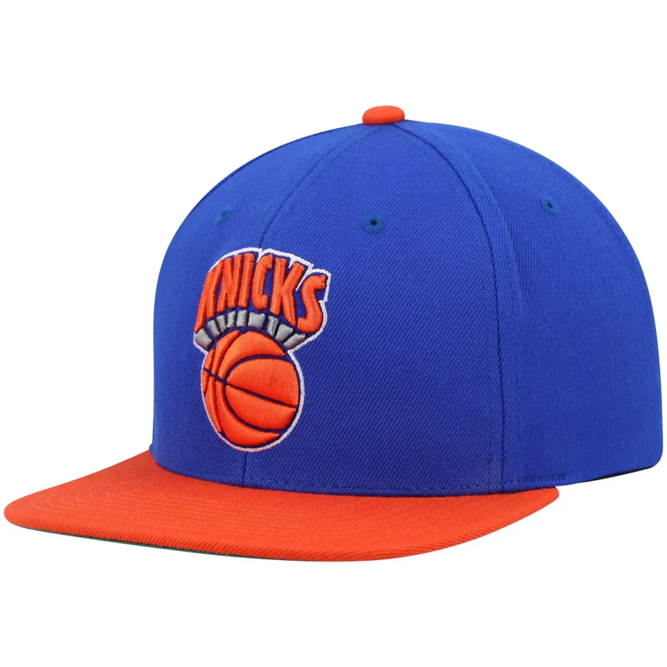 Gift-Ready Men's Mitchell & Ness Blue/Orange New York Knicks Hardwood Classics Team Two-Tone 2.0 Snapback Hat - OSFA